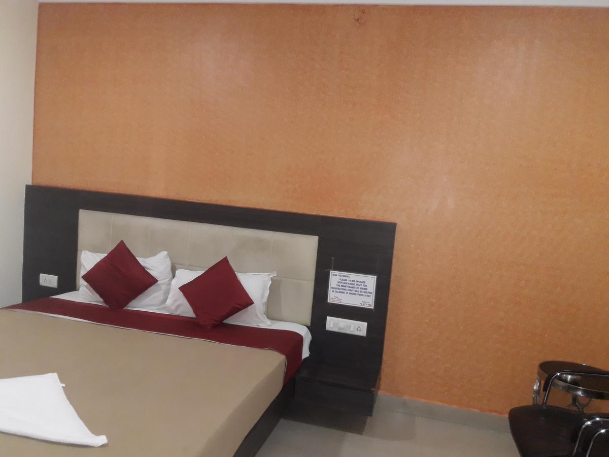 Vijaya Lakshmi Residency Hotel Bangalore Exterior foto