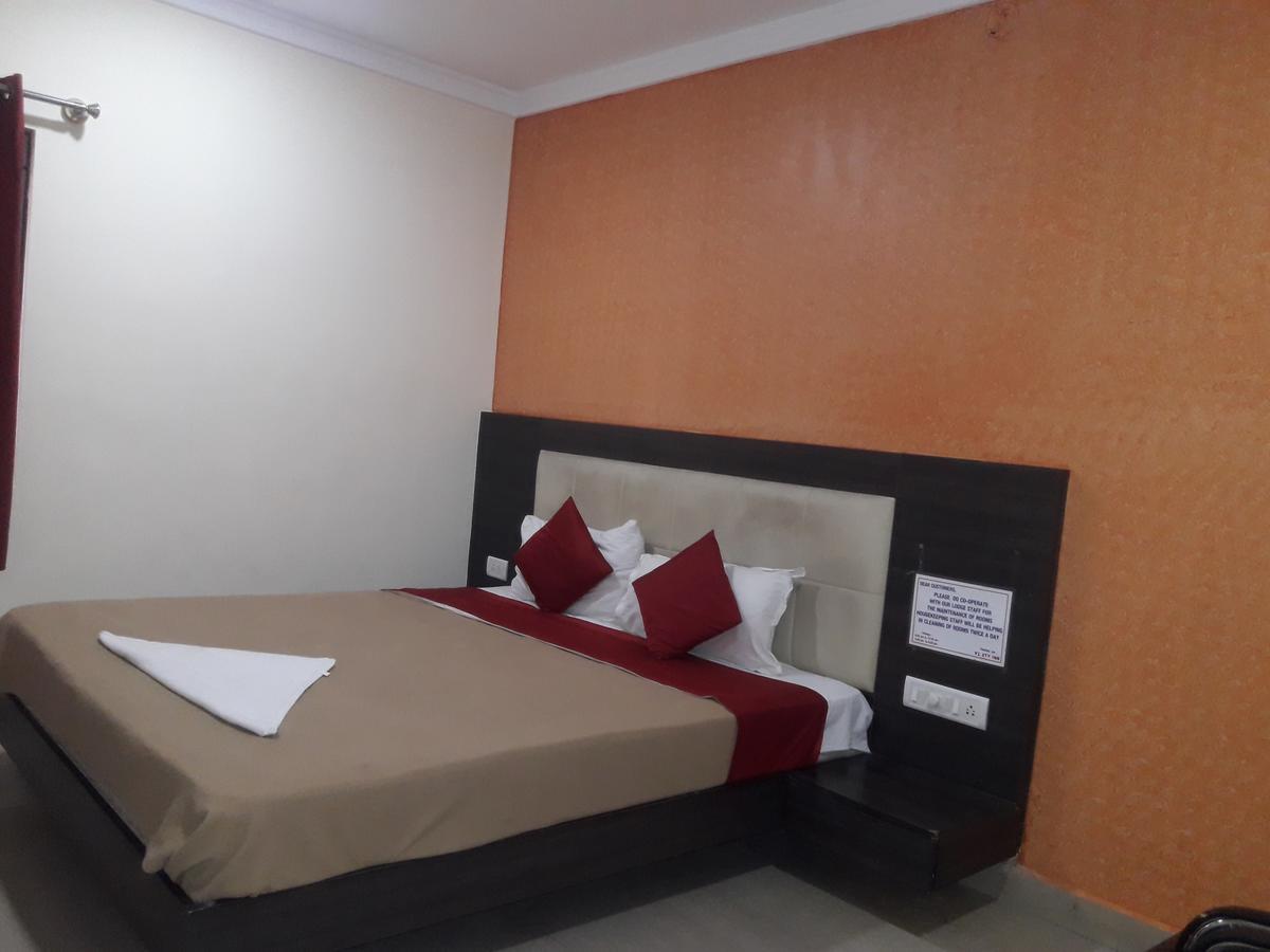 Vijaya Lakshmi Residency Hotel Bangalore Exterior foto